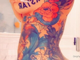 Blac Chyna aka msblacchyna onlyfans Look Inside My Holes Before You Cum