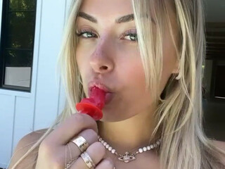 Corinna Kopf aka corinnakopf onlyfans Orgasm show outdoors part-2