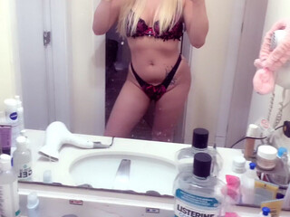 Leticia Rodrigues aka lehro69 onlyfans Young bitch masturbates wet pink hole