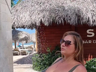 thenadinejansen onlyfans Fine skin gently twitches the clitoris