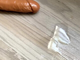 msixelaa onlyfans shows off her milking