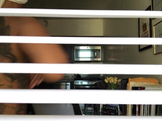 mayberrychynna1  in hot boil