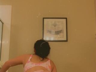 larissanadia Cute passion pulls the cap with his fingers