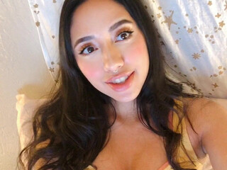 robinmae  juicy ass