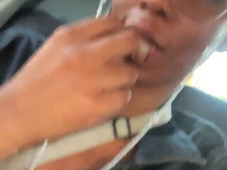 lindi_r onlyfans Blonde babe bares her tits