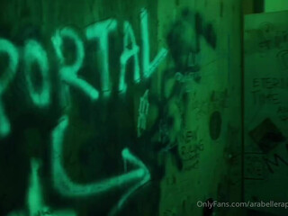 arabelleraphael Crazy passion masturbates both holes