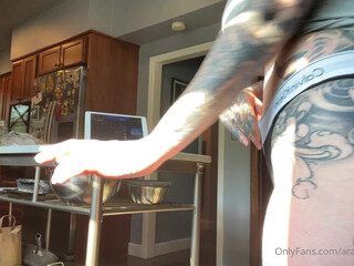 arabelleraphael Gorgeous mare seduces with big tits