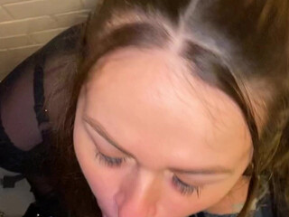 dddbrii Shrews passionately fucks anus