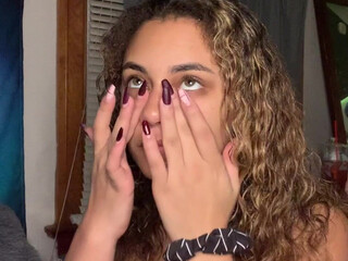 Victorialovexoxo Hot babe fucks cunt