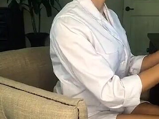 Raineyjames Age babe teases beautiful tits