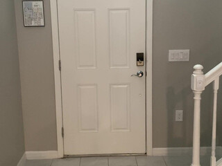 Jadeteen Thick mare fucks both holes