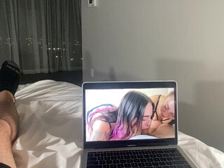 Jadeteen  caresses pussy in the pharmacy