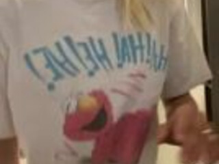 Dilfenergy aka Bella Rome onlyfans Sexy babe gently caresses pussy