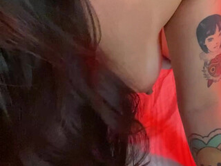 Asiankitten Charming swiver touches pussy dildo