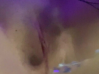 xcrybebi Sexy lady fucks shaved holes