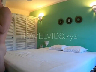 TravelVids  enjoying kuni