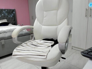 natalieclark Spicy priestess gently fucks pussy