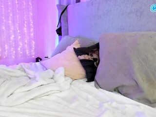 mileenakane Exquisite passion licks rubber dildo