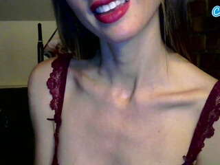 annabelle-english  bitches have fun in an adult