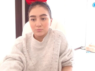 alexyferrer Hot babe striptease dances