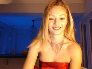 yveline Exciting bitch chattering in fries