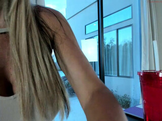 ainsleedivine  hard at all cracks