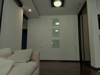 smart_cat Young babe fucks sex toy