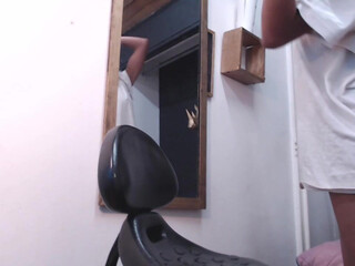 strawberry chaturbate Gorgeous runt is playing a point with a sex toy