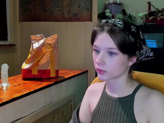 ketlinrous chaturbate 44649