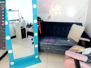 sweet_littleee chaturbate 22.02.2022 Camcording 2022