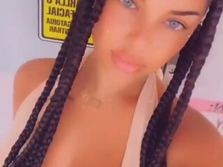 Aliza Jane onlyfans  pretty girl svetanula its wonderful breasts