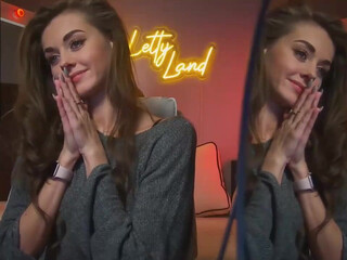 lettymoa chaturbate Lustful beauty with tattoos fucks both slits