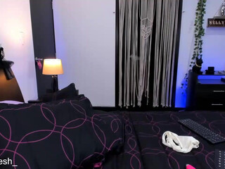 kellytesh chaturbate Juicy shmara sucks dick