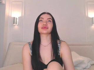 ur_kussy chaturbate 13_03_2022