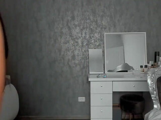 moniqueeass chaturbate  skinny proshmandovka