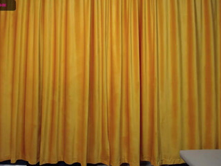 hornyycpl chaturbate  fingering pussy fingers