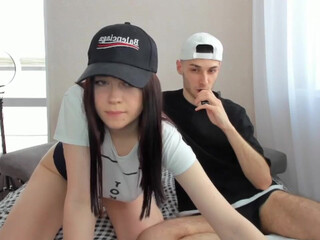 harley_daniel chaturbate  fingers in pussy