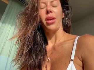 Alexis Fawx aka alexisfawx onlyfans Gorgeous chick caresses shaved cunt