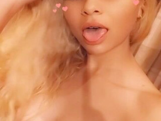 Destinycruzxxx onlyfans Cute babe caresses shaved cunt