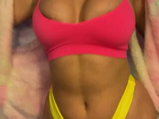 darshellestevens onlyfans Shy babenka fingering pussy in the shower