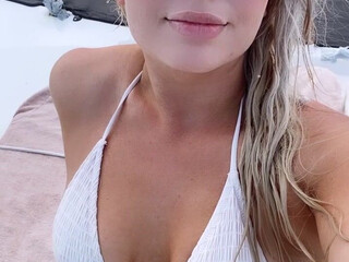 xxxvanessaxxx onlyfans 4-01-2022 webcam masturbation