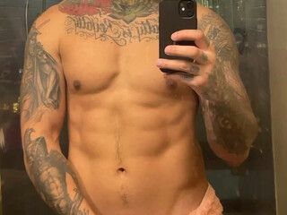 tatdaddyjay onlyfans Gangbanged big tits