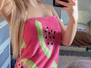 Zarax onlyfans Magnificent mare fingering vagina in private