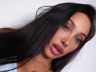 Scarlet Silva onlyfans Graceful female seduces with juicy tits