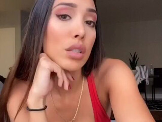 Scarlet Silva onlyfans Crazy woman fucks pussy with phallus