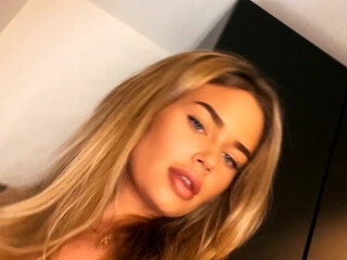 onlyfans Day CluB 8_01_2022