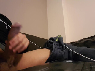 niksindiann onlyfans Naughty kurva fingering vagina in the shower