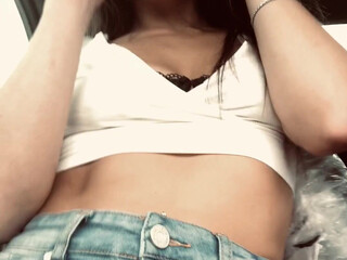 leahgotti_ onlyfans Hot babe pulls her holes