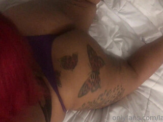 laylared1 onlyfans Charming and seductive beauty