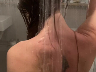 Lil Braids aka lilakabraids aka Lilbraids onlyfans Gorgeous bitch bares her breasts